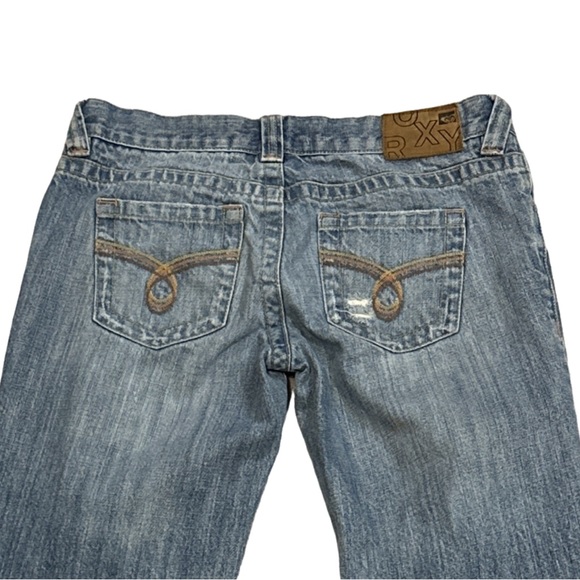 VINTAGE ROXY women's low-rise straight leg jeans w/pocket embroidery, size 3. - Picture 5 of 5